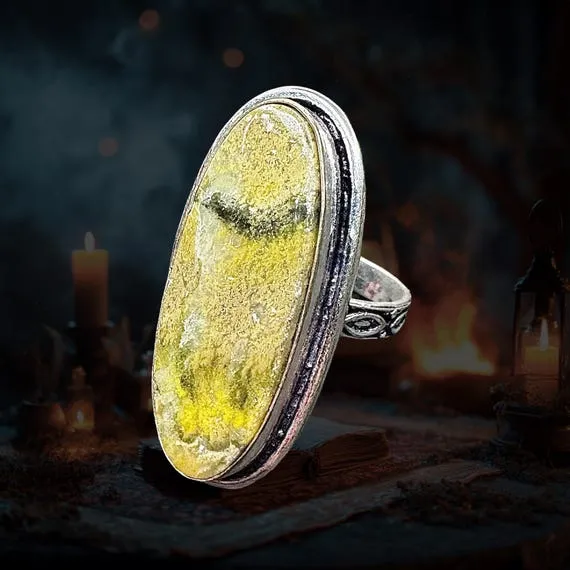 命运之戒象征彩票游戏的幸运与财富